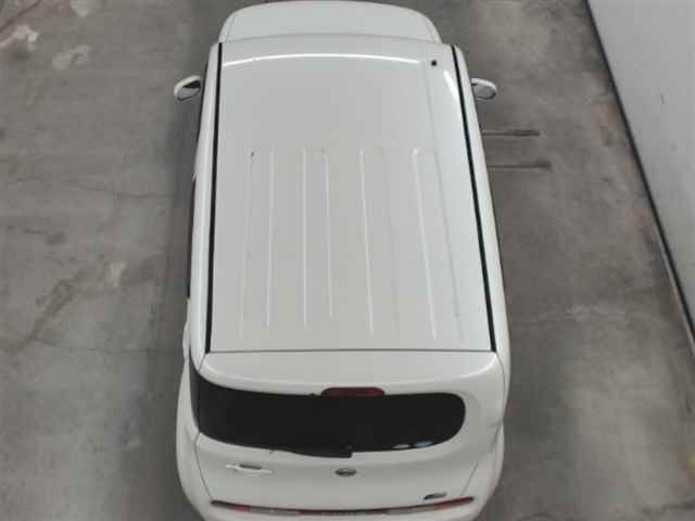 NISSAN CUBE 2010