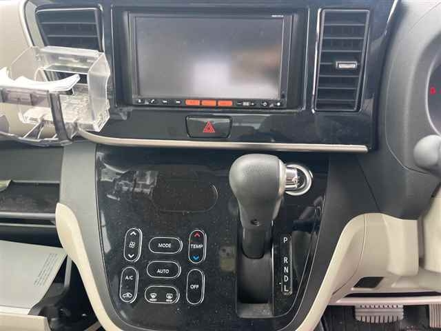 NISSAN DAYZ ROOX 2015