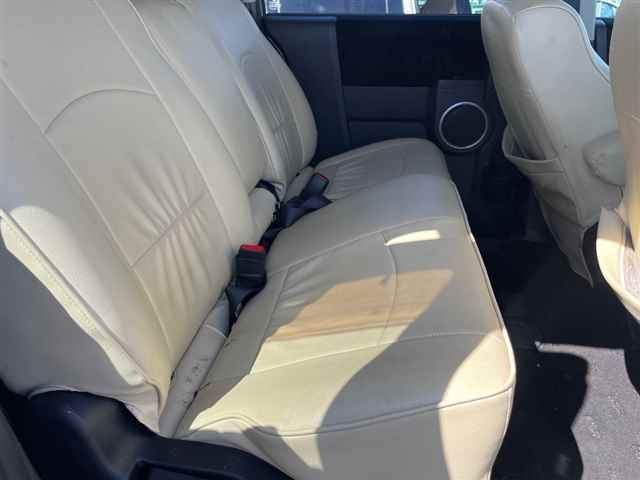 MITSUBISHI DELICA D5 2012