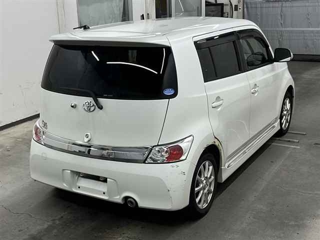 TOYOTA BB 2014