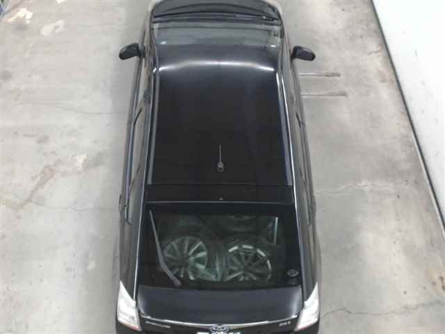 TOYOTA PRIUS 2011
