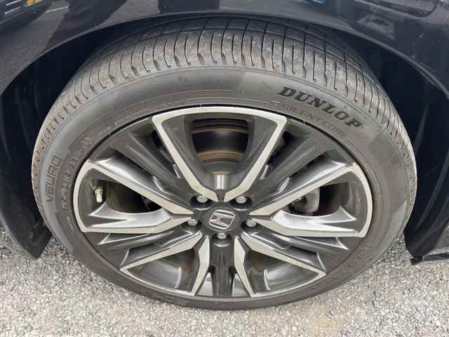 HONDA LEGEND 2019