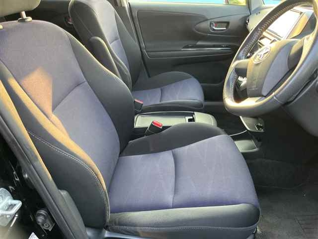 TOYOTA WISH 2016