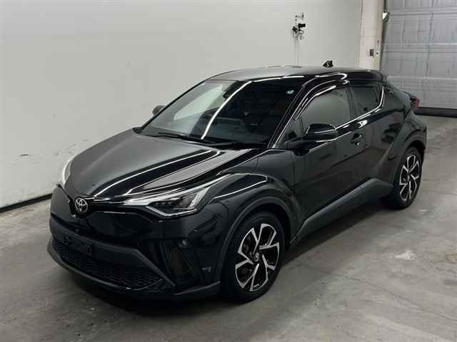 TOYOTA C-HR 2021