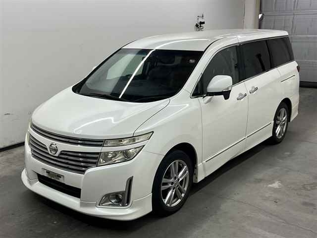 NISSAN ELGRAND 2010