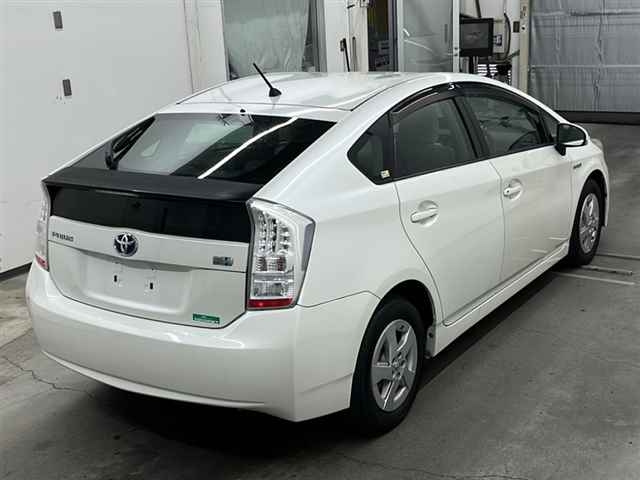 TOYOTA PRIUS 2010