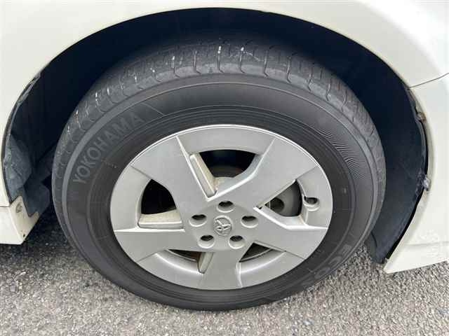 TOYOTA PRIUS 2010
