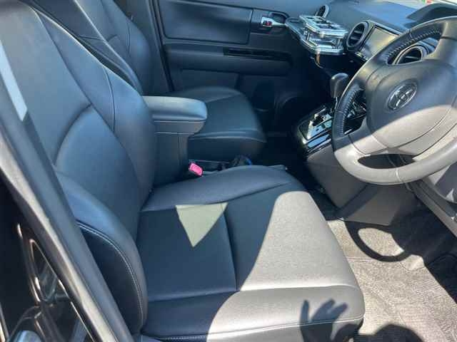 TOYOTA COROLLA RUMION 2012