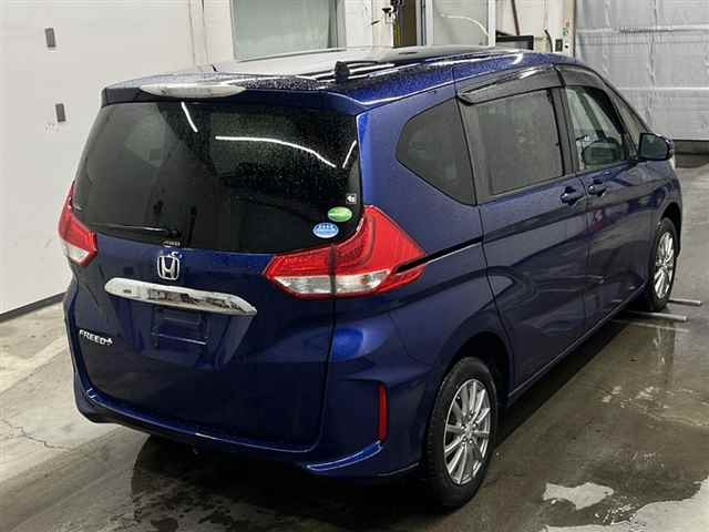 HONDA FREED 2016