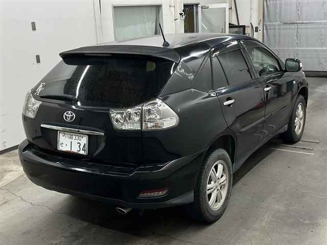 TOYOTA HARRIER 2009