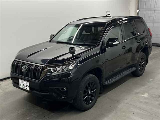 TOYOTA LAND CRUISER PRADO 2021