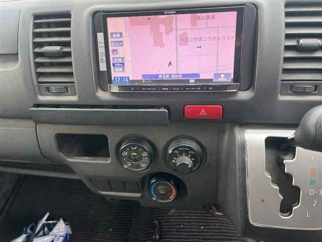 TOYOTA HIACE VAN 2014