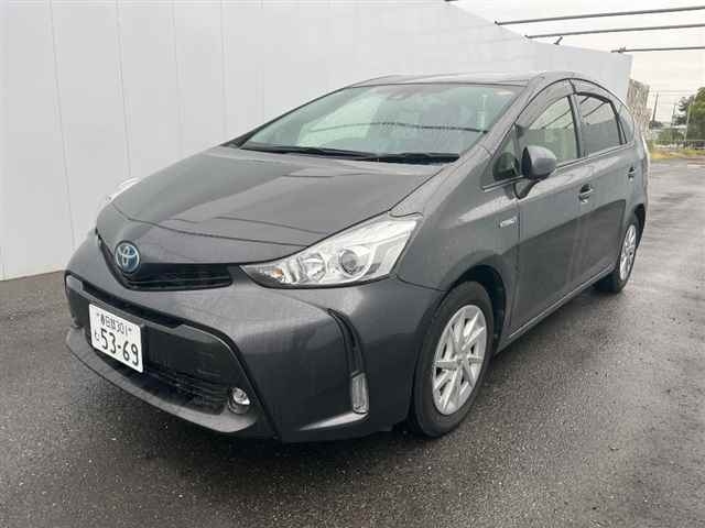 TOYOTA PRIUS ALPHA 2020