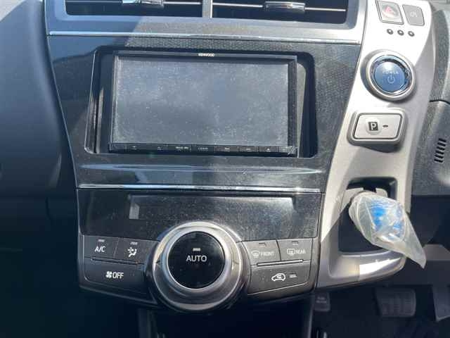 TOYOTA PRIUS ALPHA 2020