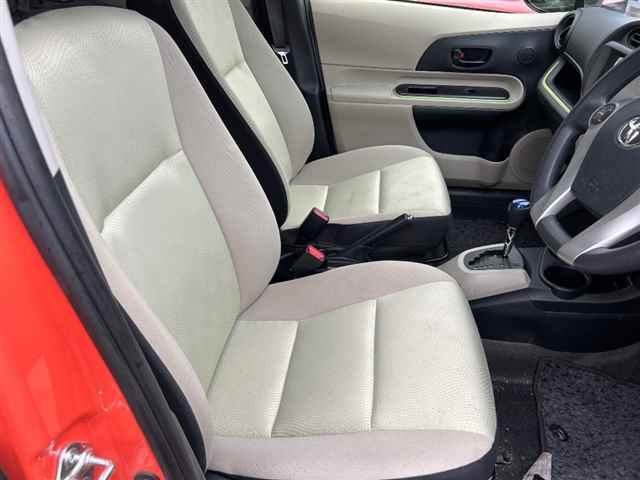 TOYOTA AQUA 2014