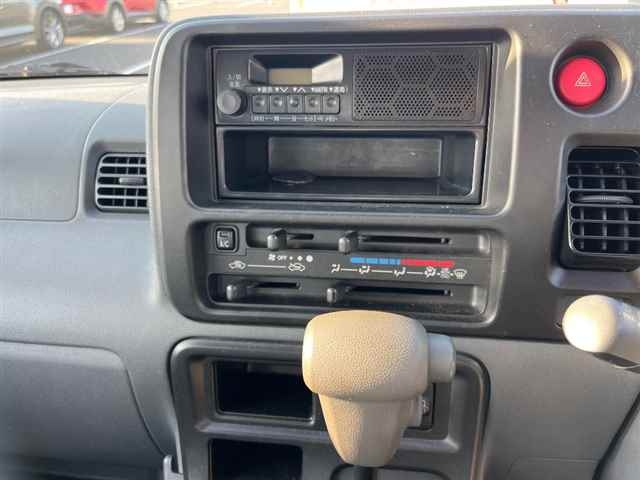 DAIHATSU HIJET VAN 2012