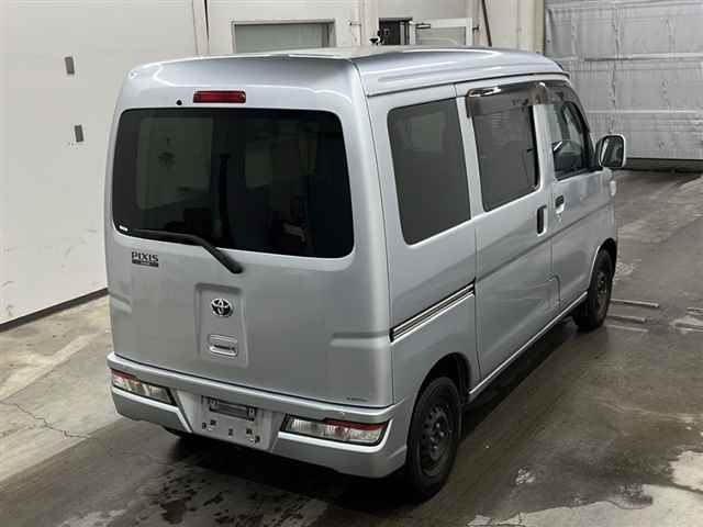 TOYOTA PIXIS VAN 2018
