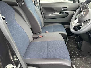 NISSAN ROOX 2021