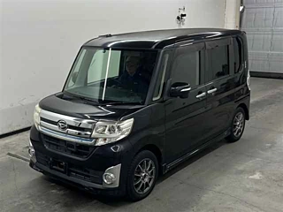 DAIHATSU TANTO 2014