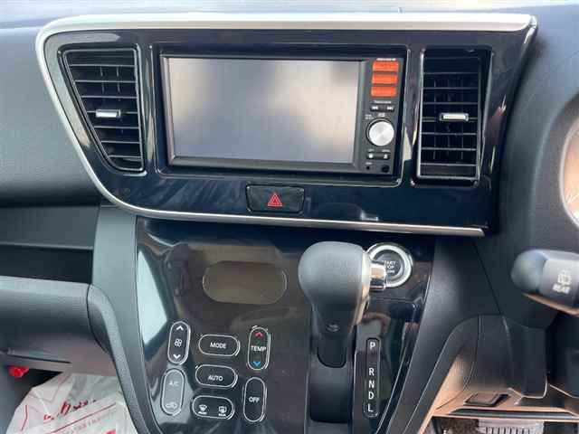 NISSAN DAYZ ROOX 2014