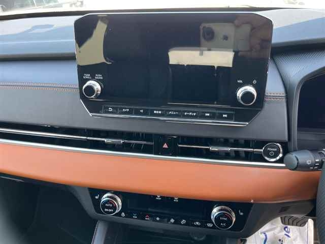 MITSUBISHI OUTLANDER PHEV 2023