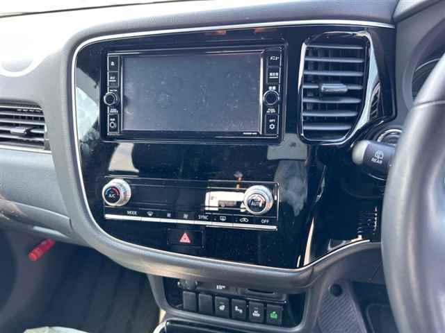 MITSUBISHI OUTLANDER PHEV 2021
