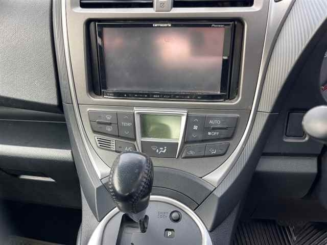 SUBARU TREZIA 2011