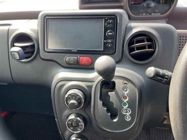 TOYOTA SPADE 2016