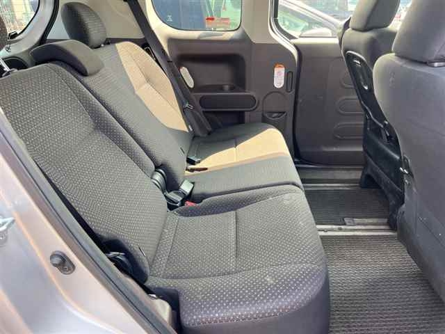 TOYOTA SPADE 2016