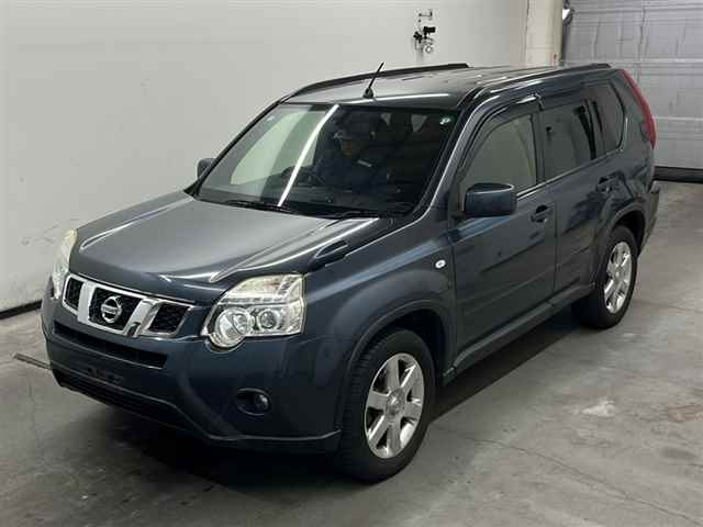 NISSAN X-TRAIL 2013