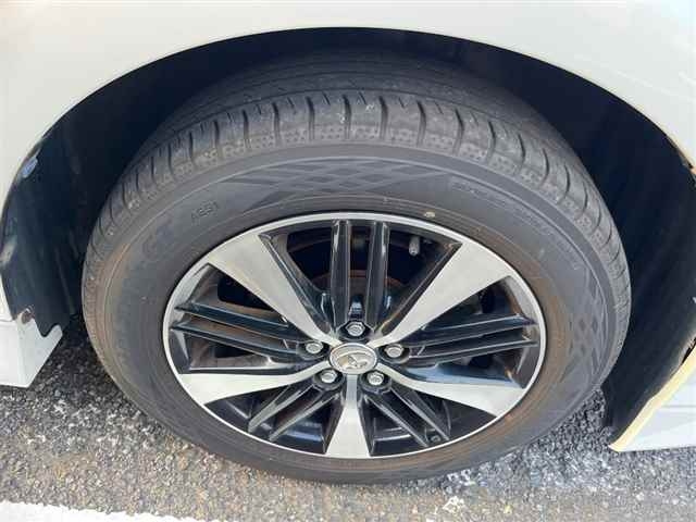 TOYOTA WISH 2017