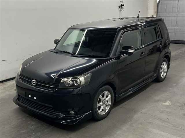 TOYOTA COROLLA RUMION 2010