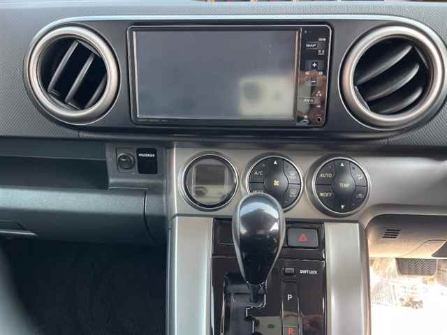TOYOTA COROLLA RUMION 2010