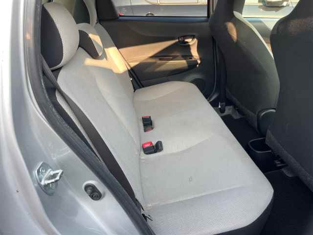 TOYOTA VITZ 2014