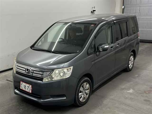 HONDA STEP WAGON 2010