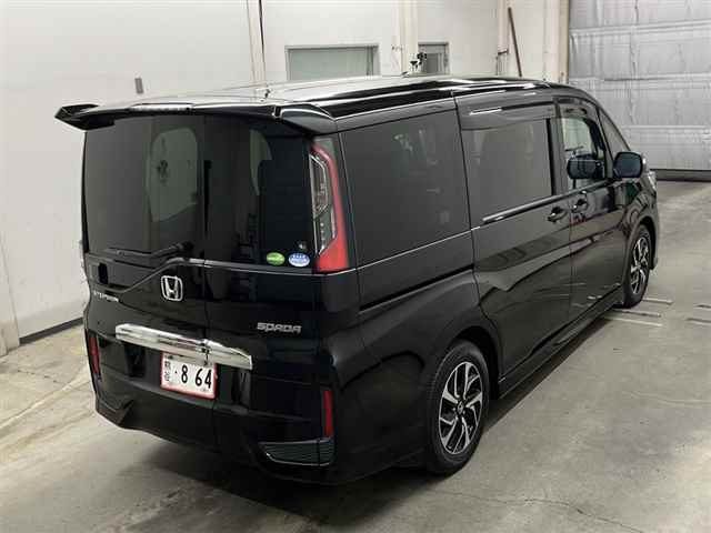 HONDA STEP WAGON 2017