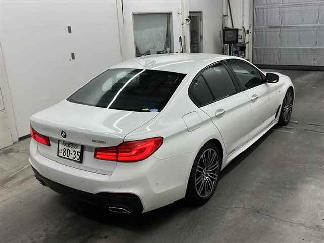 BMW 5 SERIES 2018