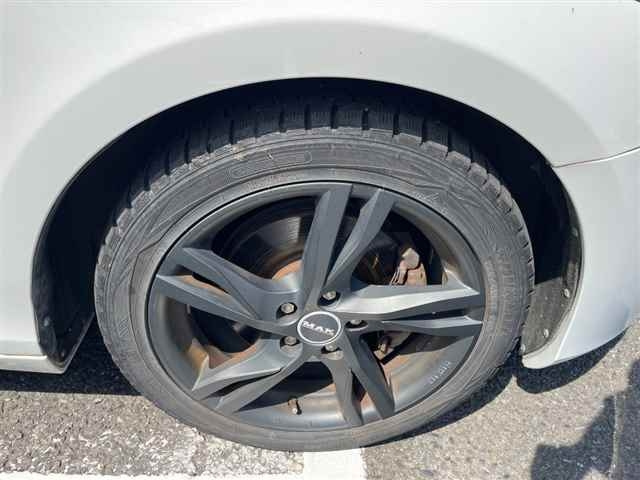 VOLVO V40 2014