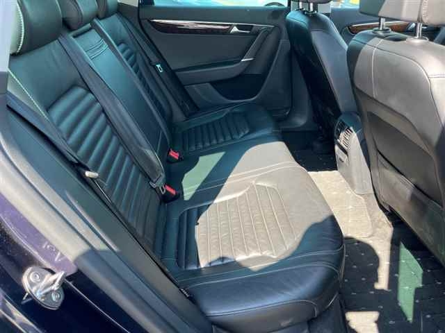 VOLKSWAGEN PASSAT VARIANT 2014