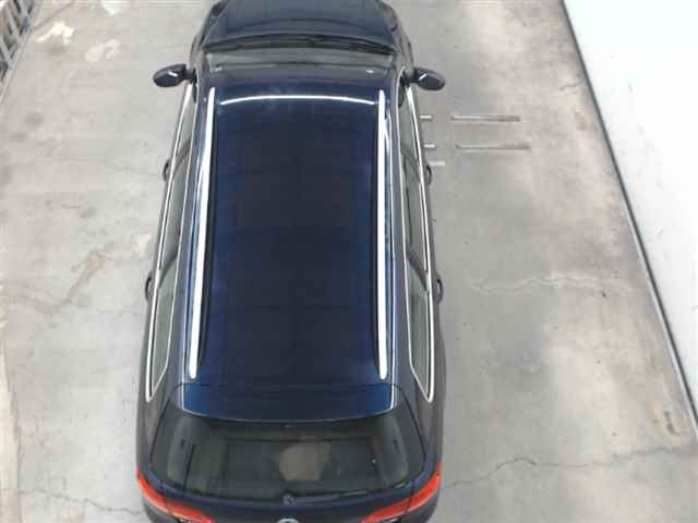 VOLKSWAGEN PASSAT VARIANT 2011