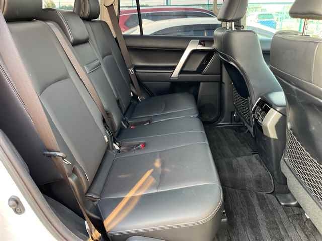 TOYOTA LAND CRUISER PRADO 2023