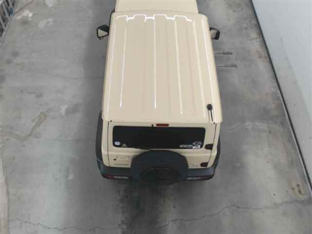 SUZUKI JIMNY SIERRA 2022