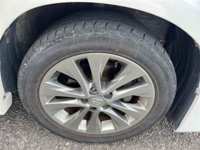 TOYOTA ALPHARD 2010