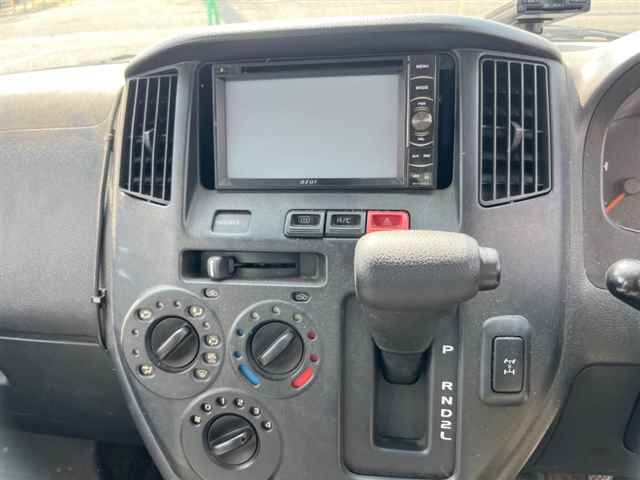 TOYOTA TOWN ACE VAN 2011