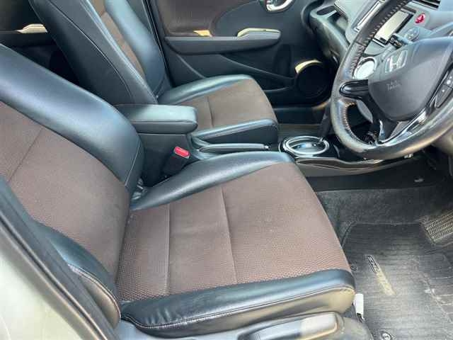 HONDA FIT SHUTTLE 2012