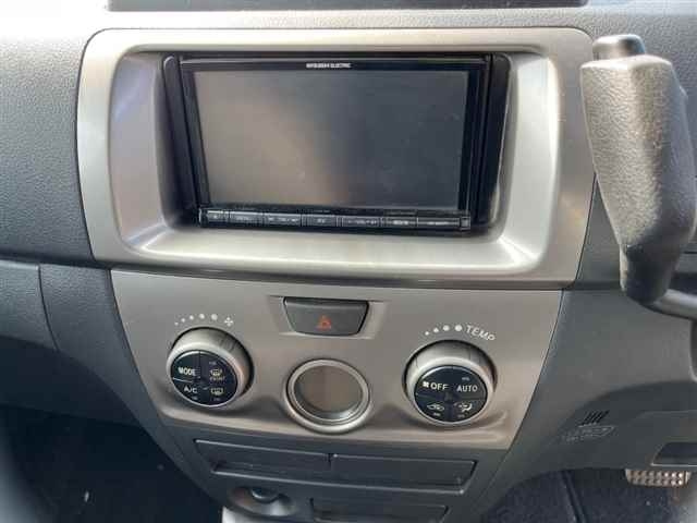 TOYOTA BB 2008