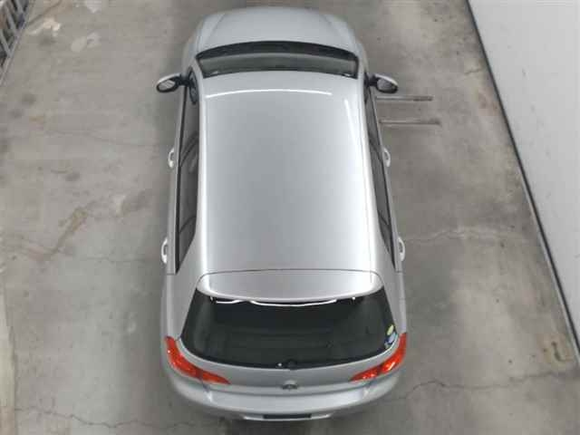 VOLKSWAGEN GOLF 2010