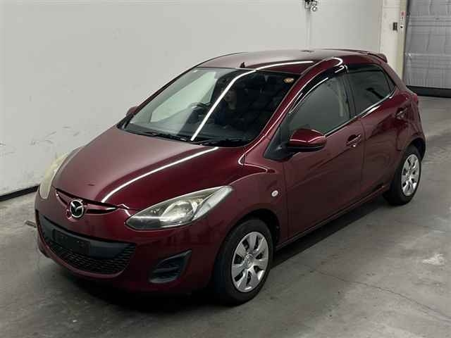 MAZDA DEMIO 2013