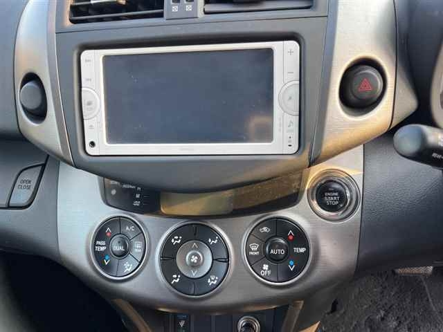 TOYOTA VANGUARD 2013