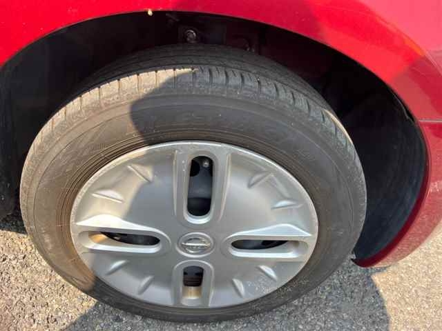 NISSAN CUBE 2012